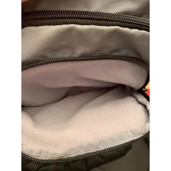 Under Armour Hustle 5.0 Backpack Unisex UA Storm Technology Laptop Sleeve EUC